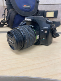 Pentax K200D camera 