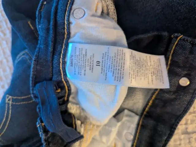 Levi's Jeans boys in Kids & Youth in Laval / North Shore - Image 4