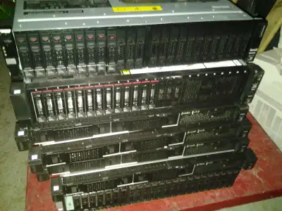 Lenovo SR650 2U 24x2.5" Server 2x Xeon Gold 5115 20C 2.4GHz- 14, View more