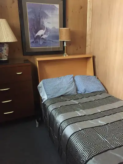 Chambre a louer West Island
