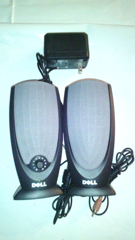 Dell Desktop Speakers. in Speakers, Headsets & Mics in City of Halifax