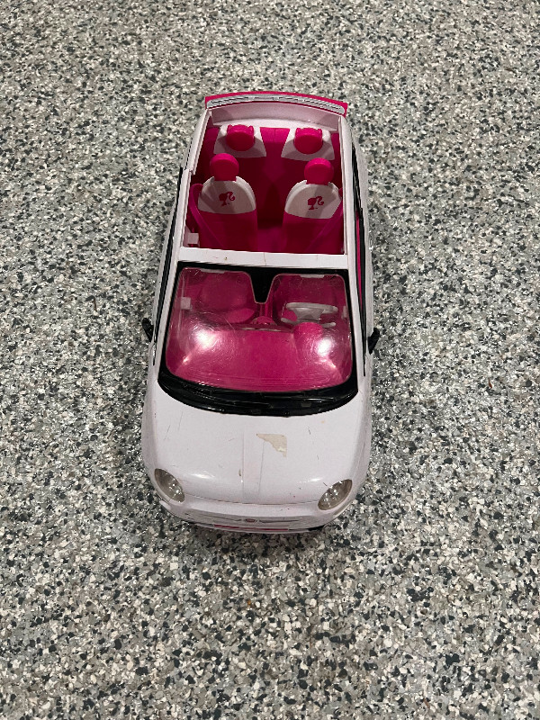 Barbie Fiat Car dans Jouets et jeux  à Ville de Montréal