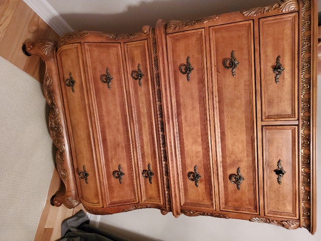 Versailles French Provincial dresser and night table EXCELLENT