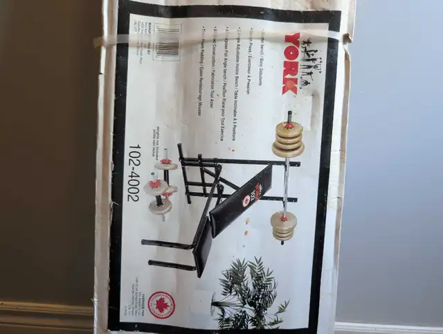 New in box YORK weight bench in Exercise Equipment in Ottawa - Image 3