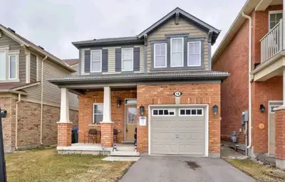 3 Beds 2 Baths - House