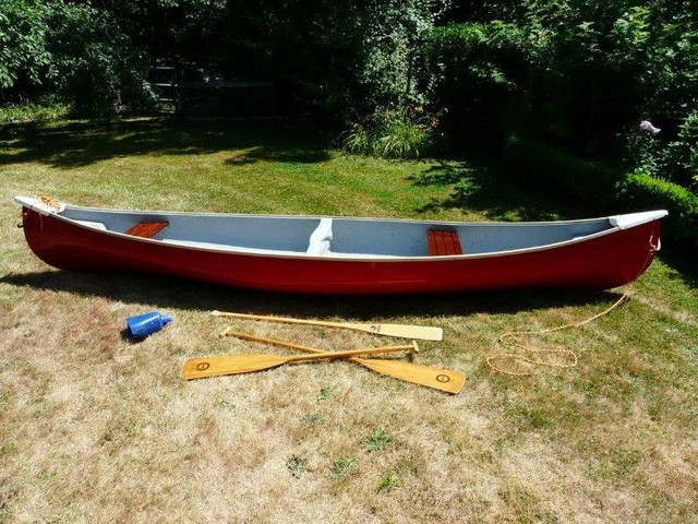 Beautiful 16ft. Family Canoe in Fishing, Camping & Outdoors in Burnaby/New Westminster