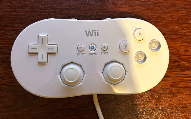 Nintendo Wii Classic Controller in Nintendo Wii in Stratford