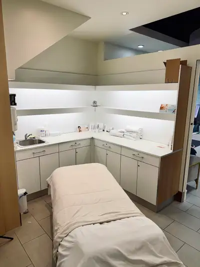 Are you a beauty professional ready to move your business into a high-end, professional environment?...