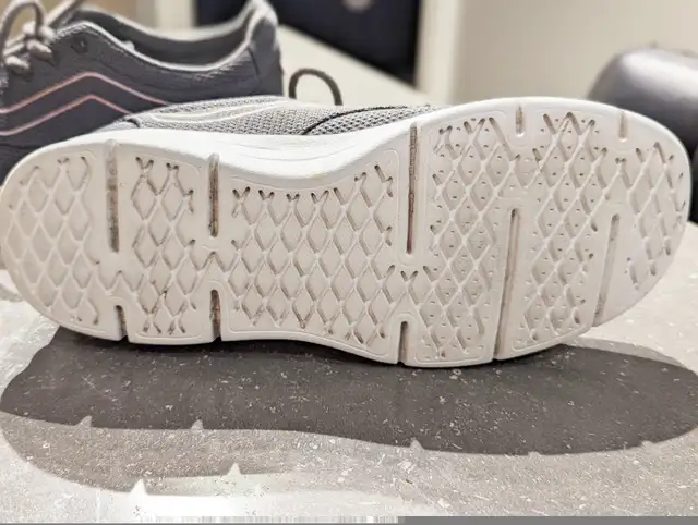 Vans Pewter/Ballerina Women's Shoes (Size: 7) in Women's - Shoes in St. Albert - Image 4
