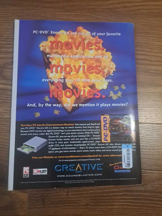 PC Gamer July 1999 Star Trek seven of nine poster in Magazines in Laval / North Shore - Image 5