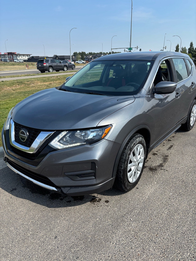 2020 Nissian Rouge in Cars & Trucks in Lethbridge - Image 2