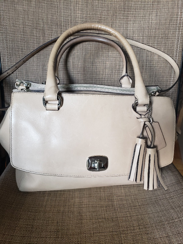COACH SATCHEL •$60 in Women's - Bags & Wallets in City of Toronto