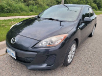 PRICED TO SELL! BLACK 2013 MAZDA 3 I-SPORT 5-SPEED MANUAL SEDAN!