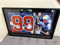 Wayne Gretzky Signed Numbers with Stanley Cups Inscription