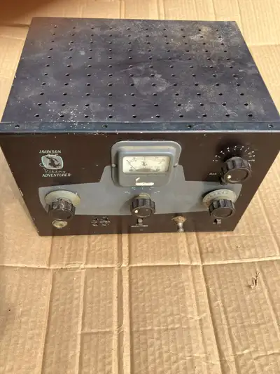 Johnson Viking Adventurer transmitter in restorable condition. The tubes test good but radio itself...