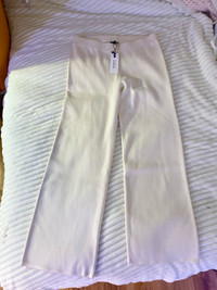 DYNAMITE Straight leg pant. New with tags. Size M