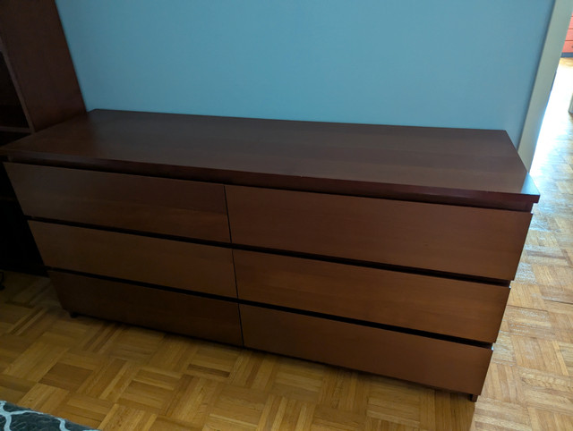 Bedroom set in Beds & Mattresses in Mississauga / Peel Region