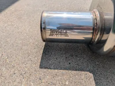 Took off a 2004 Forester and used on an Sti for a year, fits fine but sticks about an inch further o...