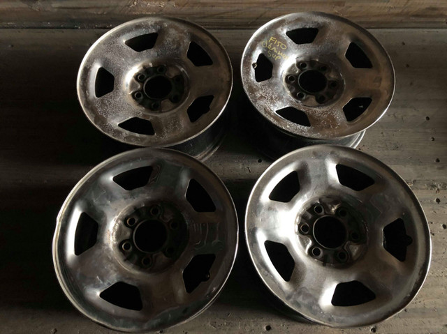 #109 4 RIMS 17 POUCES FORD F150 dans Pneus et jantes  à Longueuil/Rive Sud