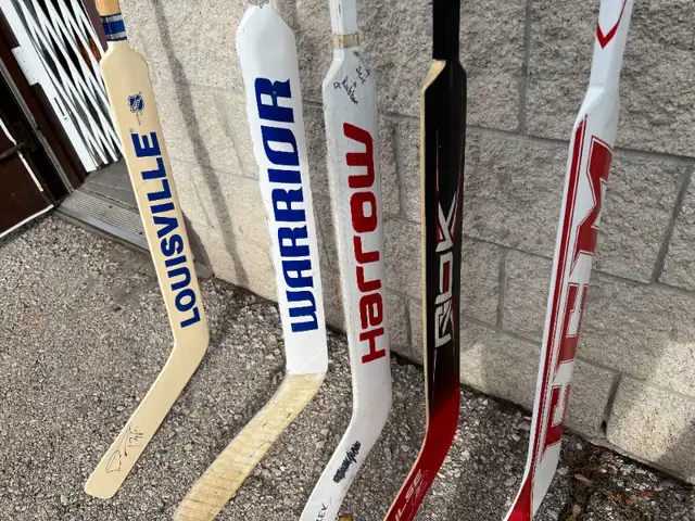 10 TOTAL -SOME NEW OLD STOCK GOALIE HOCKEY STICKS - 1 AUTO in Hockey in Mississauga / Peel Region - Image 8