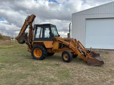 1984 Case 580C extendahoe. About two hundred hours on a new Case hydraulic pump,and about the same o...