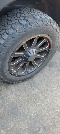 Dodge ram rims and tires come with 2 inch spacers 