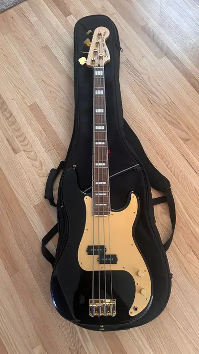 Squier 40th Anniversary P Bass, View more