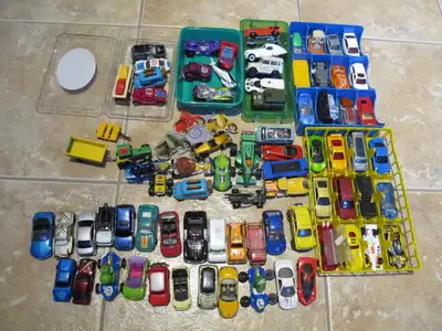 Collection de petites autos, View more