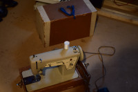 Singer Model 237 Sewing Machine