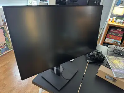 Professional High Colour Accuracy 4K 27" Monitor - VP2768-2K, View more