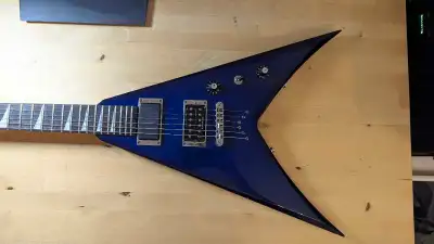 Jackson King v KVX10 MIJ, View more