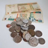 Bank Cuba Cuban Convertible CUC National CUP Peso Coins Banknote