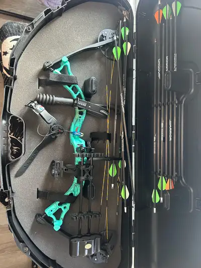 Diamond Archey Infinite 305 Compound Bow, View more