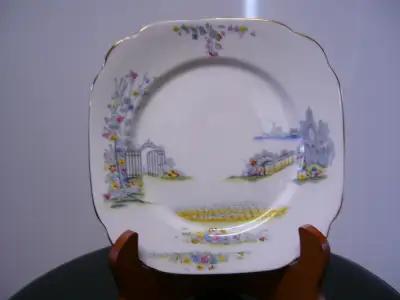 Vintage Royal Albert “Rosedale” Salad/Luncheon Plates 7224, View more