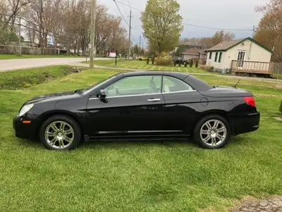 3.5L V6 Fully Loaded with rare Beige Leather interior, OEM Boston Acoustic 6 speaker Audio System wi...