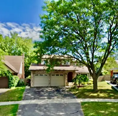 Don't miss this opportunity!!!!!! Live with only one person !!!! We rent 2 furnished private bedroom...