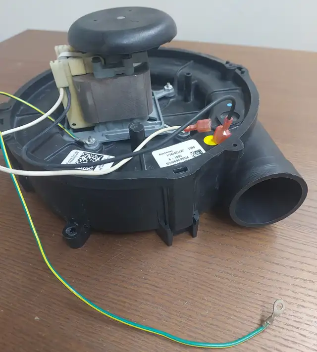 FASCO Draft Inducer Motor – Model 71582108 - M 122 in Heating, Cooling & Air in City of Toronto - Image 7