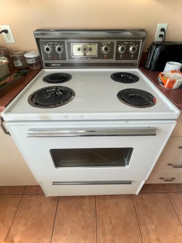 Poêle cuisinière Admiral in Stoves, Ovens & Ranges in Longueuil / South Shore - Image 2