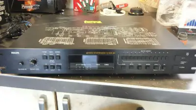 PHILIPS AUDIOPHILE HIGH FIDELITY LABS TUNER AH 180, View more