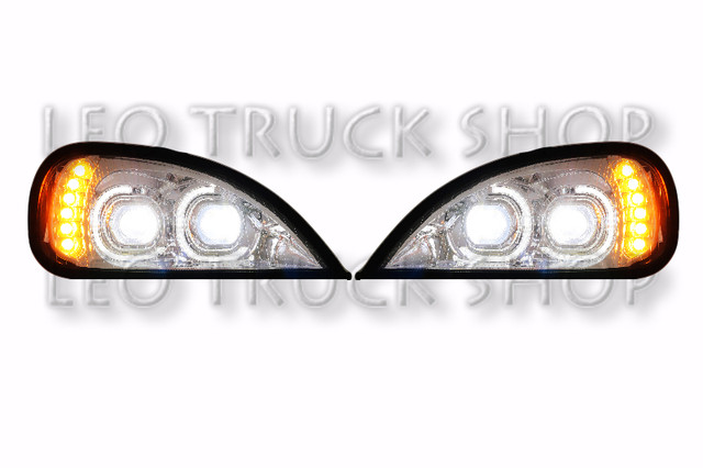 Freightliner Truck lights and body parts in Heavy Equipment Parts & Accessories in Markham / York Region - Image 2