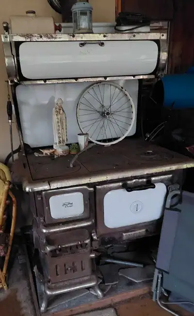 Antique Findlay Oval Wood Stove, View more