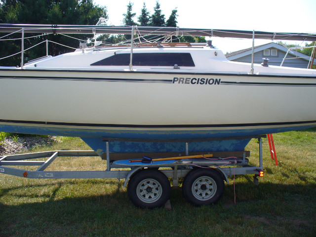 1990 Precision Sailboat For Sale dans Voiliers  à Thunder Bay - Image 3