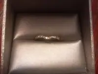 Diamond cluster Ring in 10K Gold – Size 7
