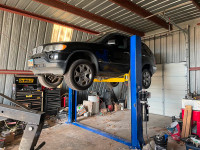 2 Post Hydraulic Car lift 9000Lbs Csa Certified 1 Year Warranty