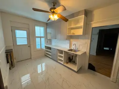 Appartement 6.5 à Louer /Rent – Parc-Extension