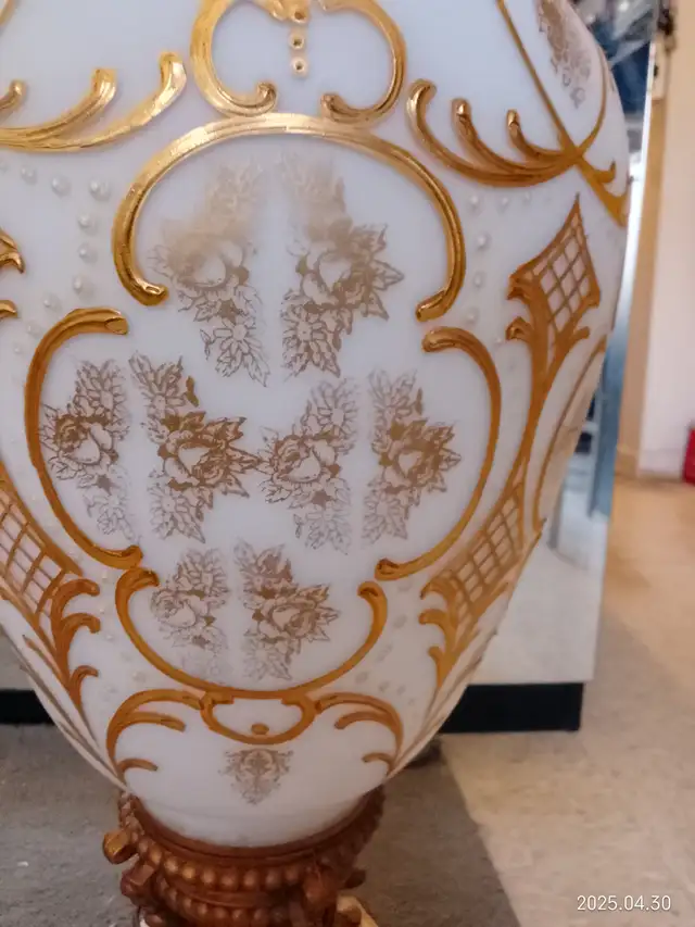 Hollywood Regency style Carl Falkenstein electric table lamp in Indoor Lighting & Fans in City of Montréal - Image 4