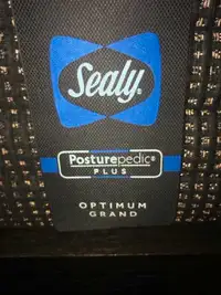 Queen Sealy Posturepedic mattress 