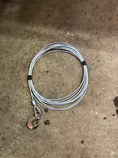 Câble d’acier avec crochet pour winch 2000 lbs,25 pieds de long.