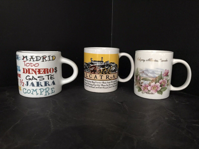 Tasses les 5$ chaque ou 10$ pour les 3 dans Art et objets de collection  à Longueuil/Rive Sud