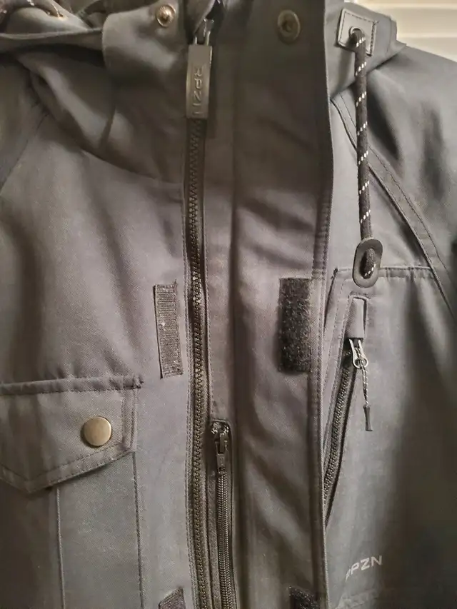 Men's Winter RPZN Jacket size S in Men's in Mississauga / Peel Region - Image 6